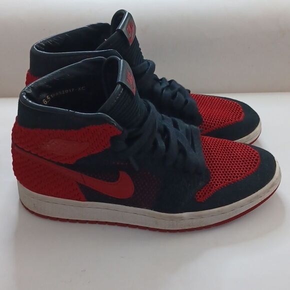 Nike High-Top Sneakers in Black and Red - Picture 3 of 14